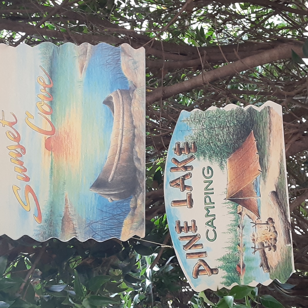 Outdoor woodwork art plaques